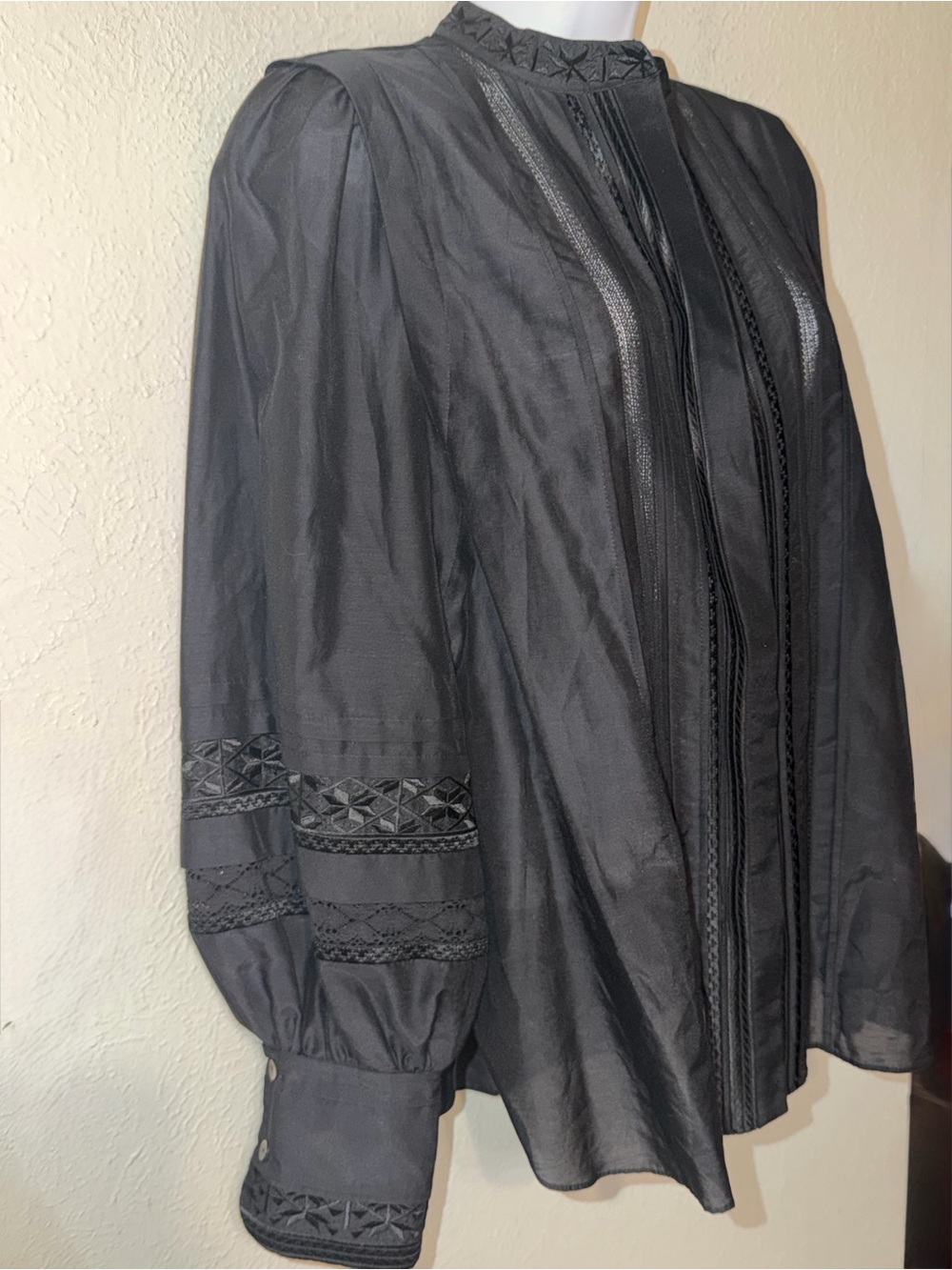 Kobi Halperin Shay Black Lace Inset Silk Blend bishop Sleeve Blouse Sz S NWT - Picture 9 of 15